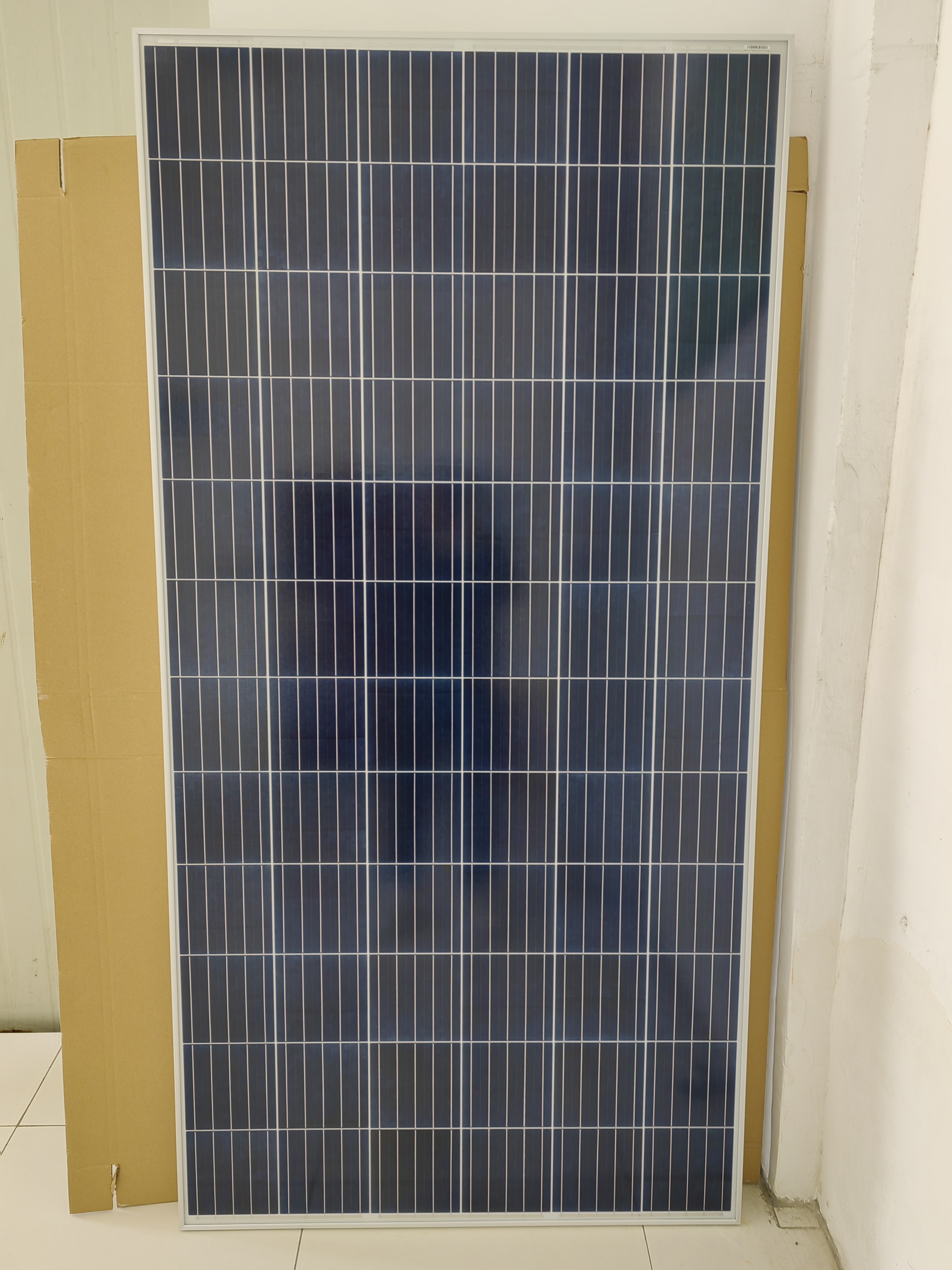 157mm PERC Solar Cells 340W Poly Pannello solare fotovoltaico Modulo fotovoltaico per sistema solare domestico 320W 330W